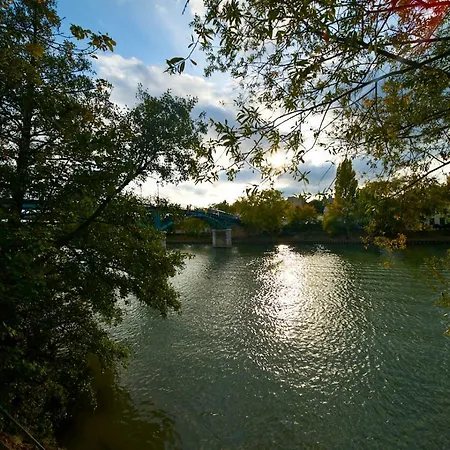 Bord De Marne Paris *