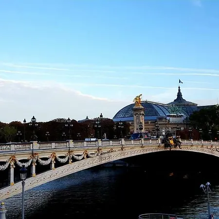 Bord De Marne Paris Апартаменты *