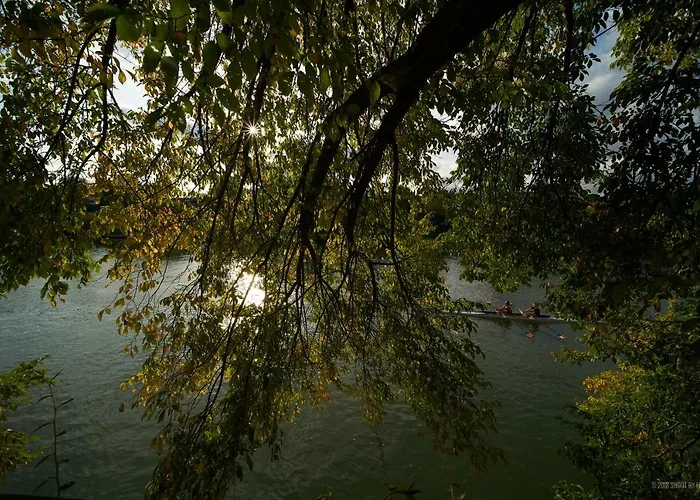 Bord De Marne Paris アパート